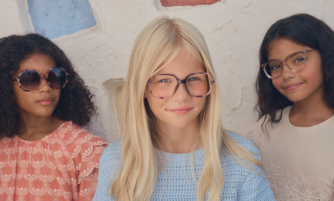 Kinderen met brillen uit de Chloé Kids collectie